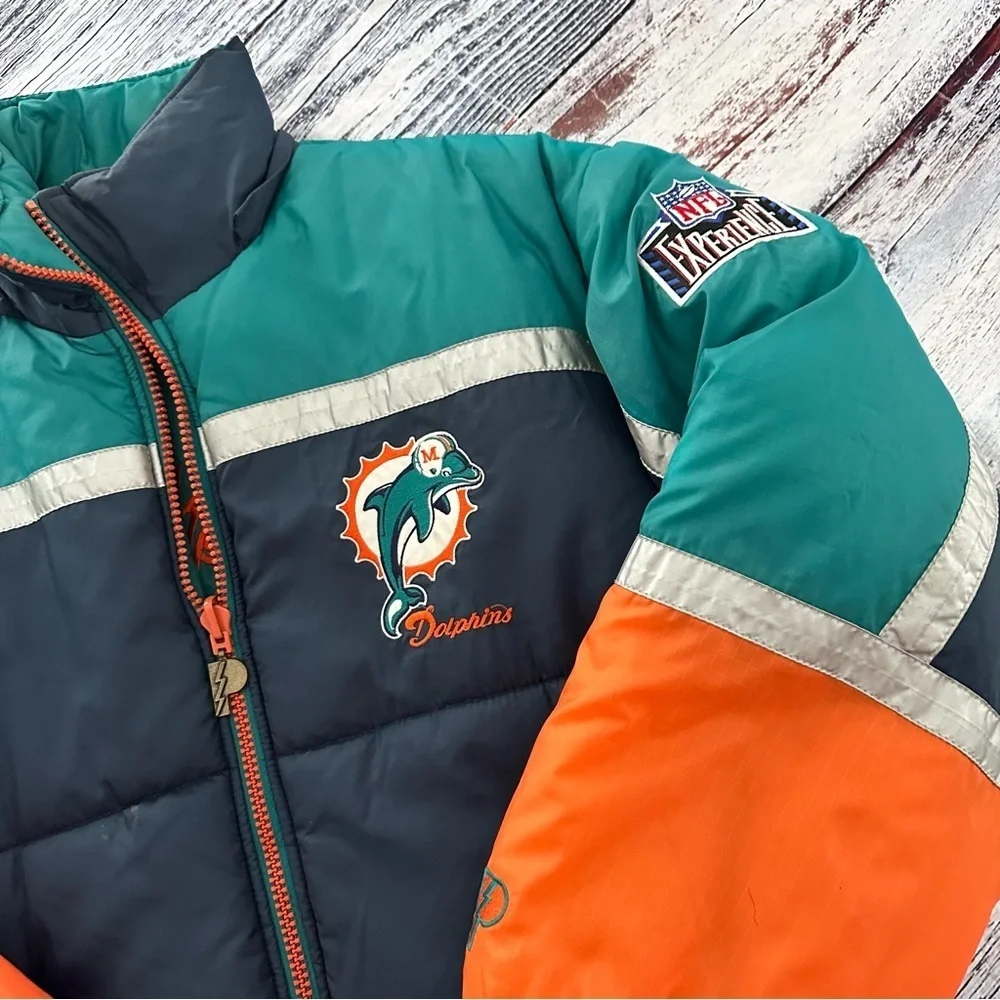 Vintage NFL Dolphins “Pro Player” 90’s Puffer Team Reversible Jacket​​